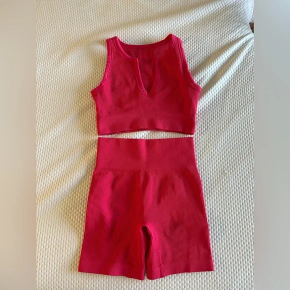 Pink Ribbed Two-Piece Set - Picture 2 of 11